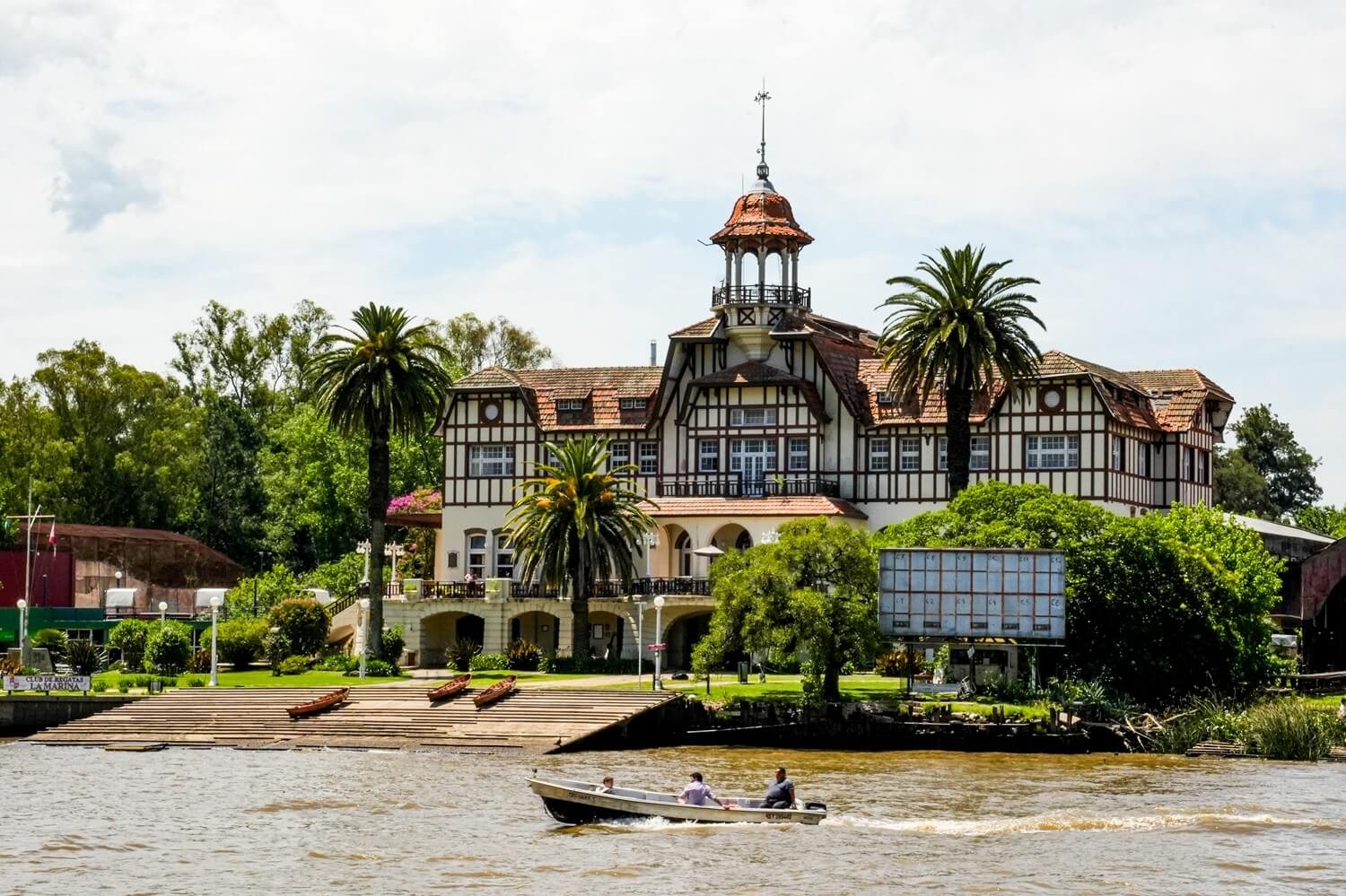 Free Day / Tigre Delta